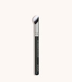 146 Concealer Touch & Blend Brush Preview Image 3