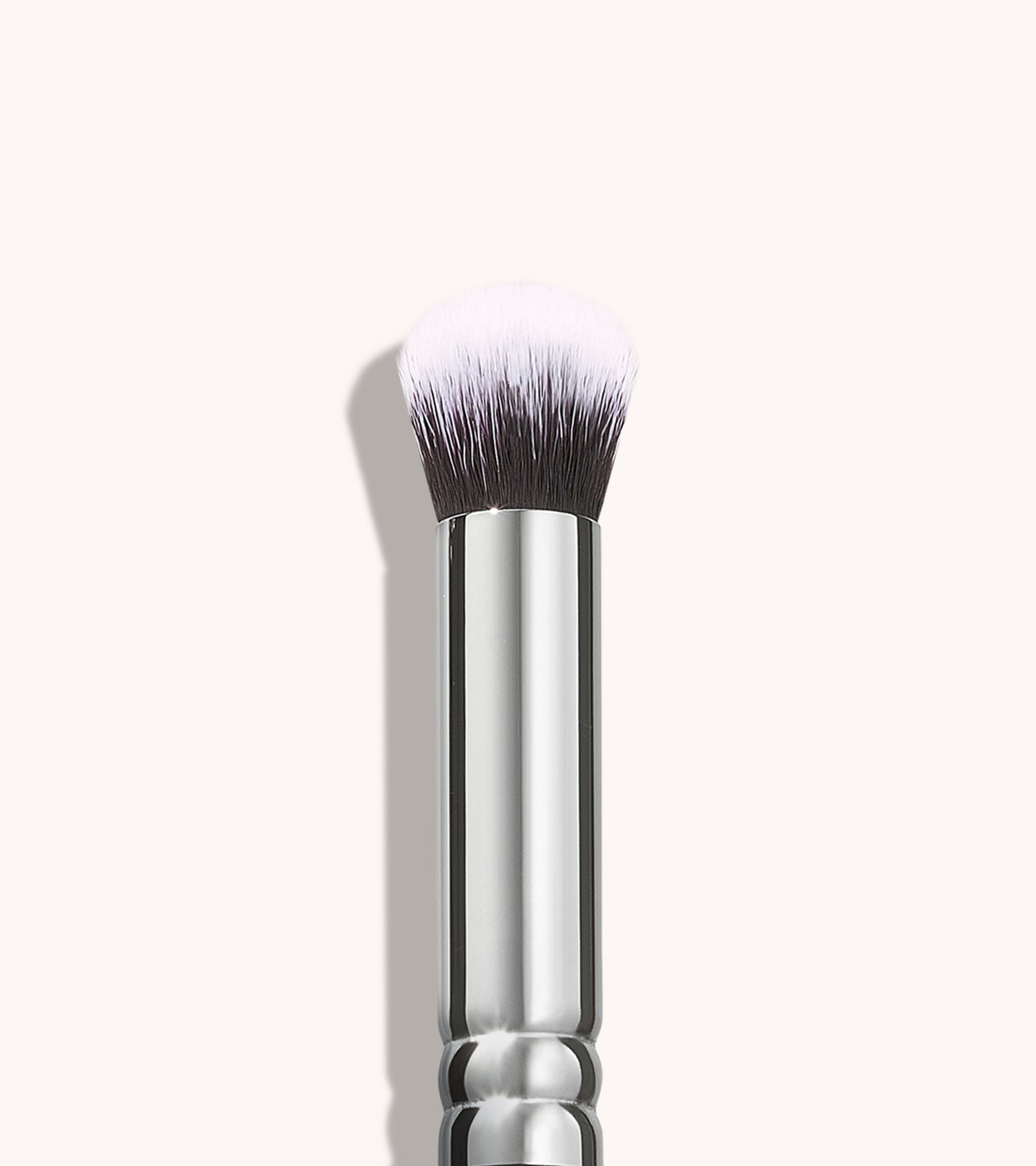 142 Concealer Buffer Brush (Cherry) Main Image featured