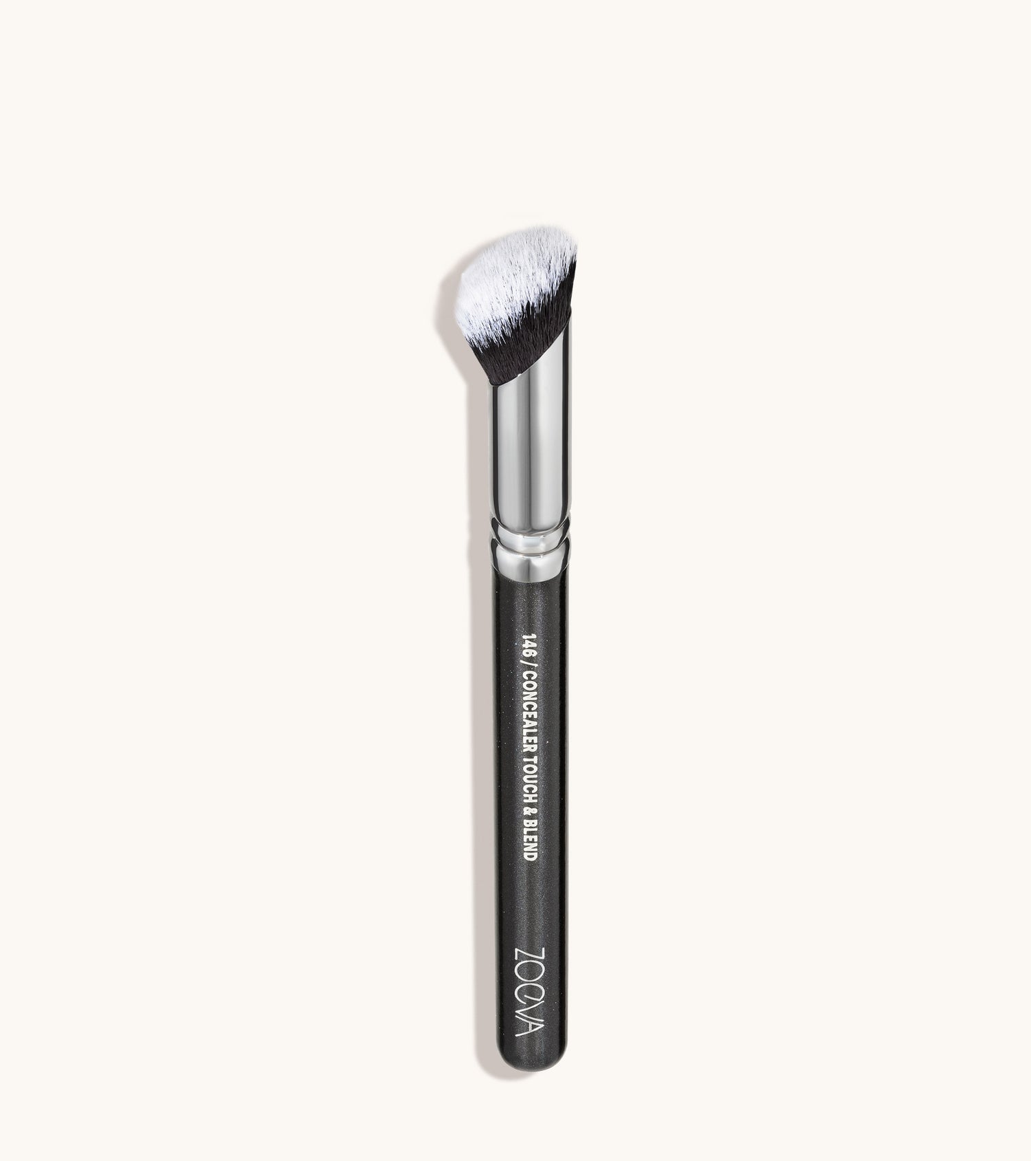 146 Concealer Touch & Blend Brush Main Image 5