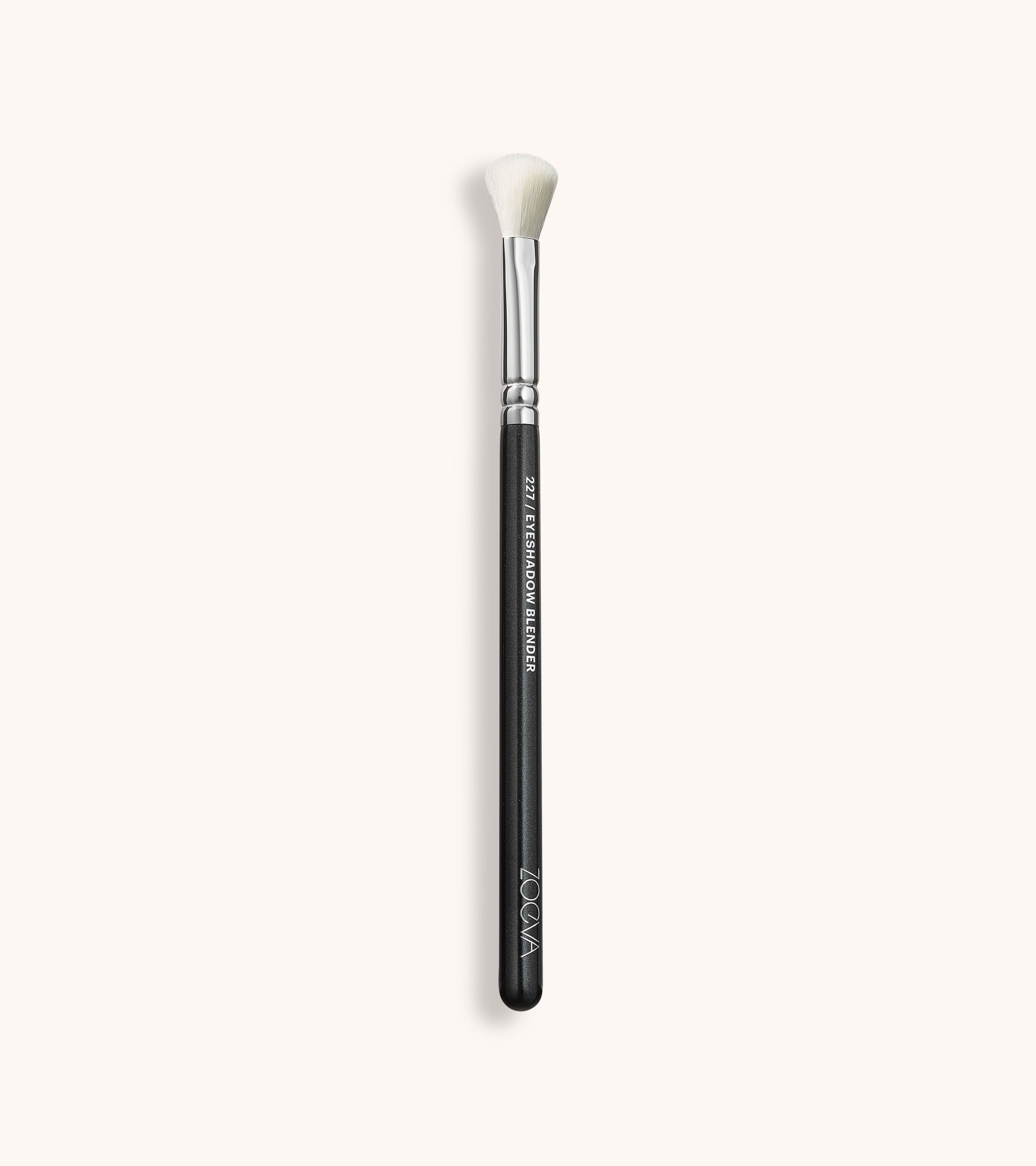 Luxe highlight brush 2025 zoeva