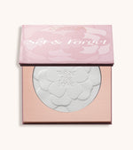 Set & Forget Pressed Translucent Finishing Powder (Universal) Preview Image 1