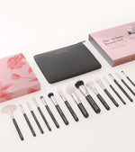The Artists Brush Set (Black) Preview Image 9